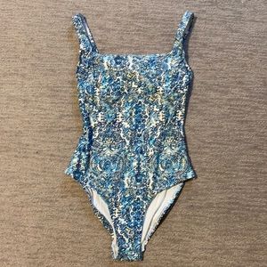 Niptuck Swimwear